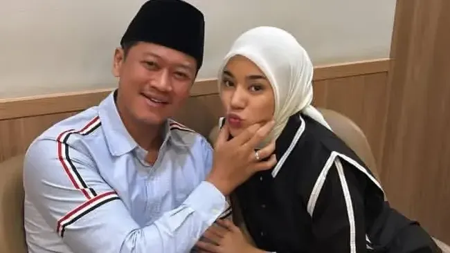 Tujuh Momen Indah Clara Shinta dengan Suami Usai 50 Hari Berumah Tangga