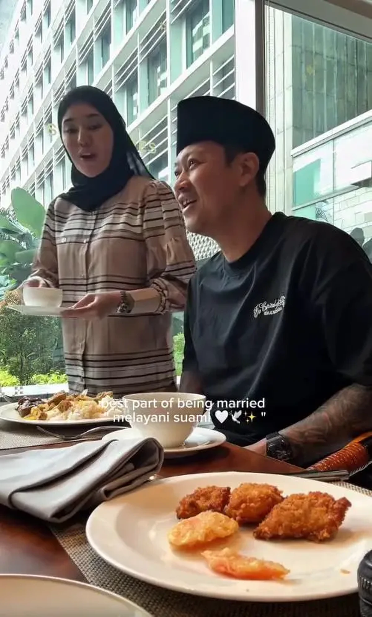 Clara Shinta dan Suami