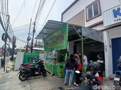 Begini Situasi di Warung Epy Kusnandar Preman Pensiun Usai Viral