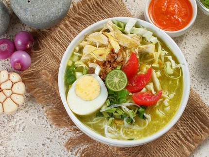 7 Resep Soto Ayam Santan Kuning hingga Bening, Nikmat Disantap Selagi Hangat