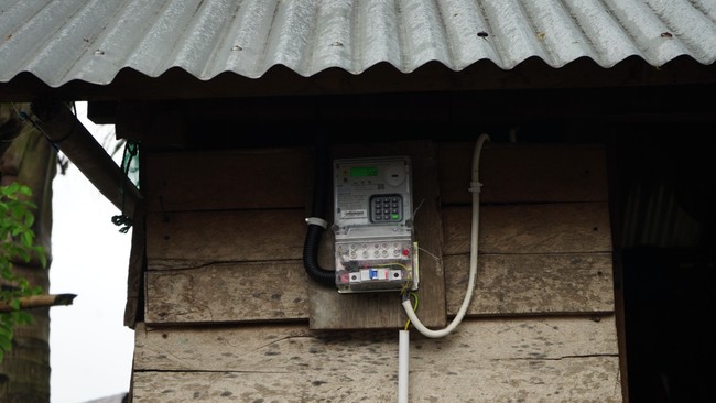 Melalui Program Bantuan Pasang Baru Listrik (BPBL) dan Listrik Desa (Lisdes), Kementerian ESDM mewujudkan keadilan energi berupa kehadiran listrik bagi semua.