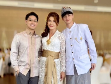 img-title Adik Sambung Teuku Rassya Jarang Tersorot, 7 Potret Kenzou Anak Tamara Bleszynski & Mike Lewis