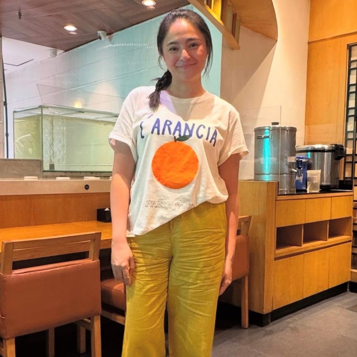 <p>Liburannya kali ini terasa begitu seru dan seru karena ia pergi bersama ibundanya, Riyanti Sofyan, serta adiknya, Alyssa Ramadhani. Di sana, mereka menjelajahi berbagai tempat menarik yang berada di 'Negeri Ginseng'. (Foto: Instagram @marshanda99)</p>
