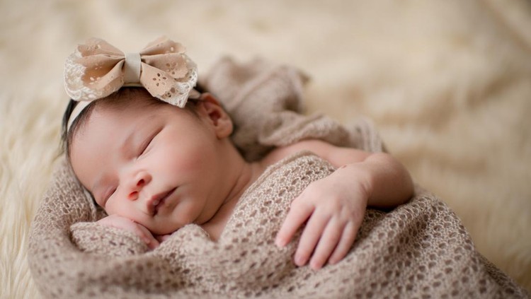 Nama bayi terinspirasi artis keturunan Minang Nama bayi terinspirasi artis keturunan Minang