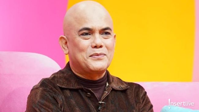 Hampir 30 Tahun Setelahnya, 7 Foto Terkini Ozy Syahputra Si Manis