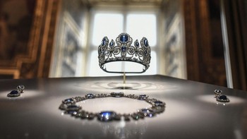FOTO: Penampakan Perhiasan Tak Ternilai yang Dicuri dari Museum Louvre
