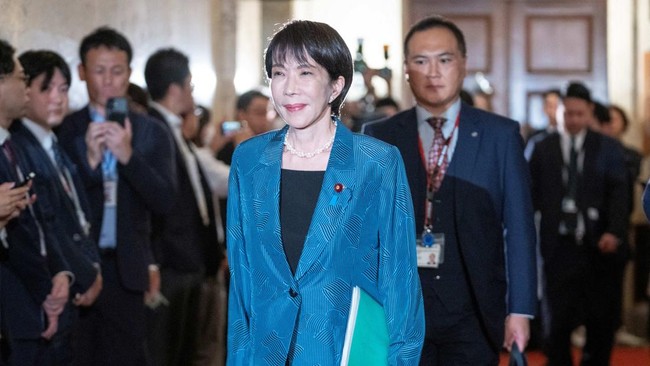 Politikus ultra-konservatif Sanae Takaichi resmi menjadi Perdana Menteri Jepang baru pada Selasa (21/10).