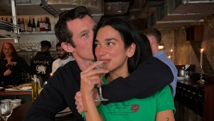 Timeline Kisah Cinta Dua Lipa dan Callum Turner/Foto: Instagram/@dualipa