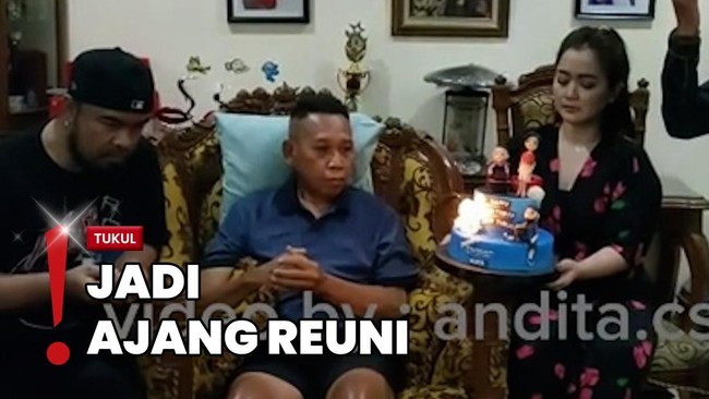 Dapat Kejutan Ultah dari Vega-Peppy, Tukul Terlihat Makin Sehat