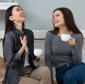 5 Cara Menghadapi Teman 'Energy Vampire' agar Energi Kamu Nggak Terkuras