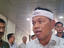 Bukan Duit Ngendap, Gubernur Jabar Jelaskan Dana Triliunan Disimpan di Bank