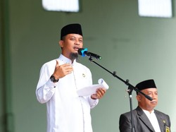 Gubernur Sulsel Salurkan Rp 5 M Perbaiki Akses Jalan Ponpes DDI Mangkoso Barru