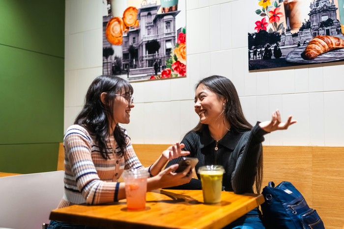 Tes kepribadian, jika melihat wajah pertama kali, artinya kekuatanmu berasal dari koneksi sosial dan dukungan orang lain