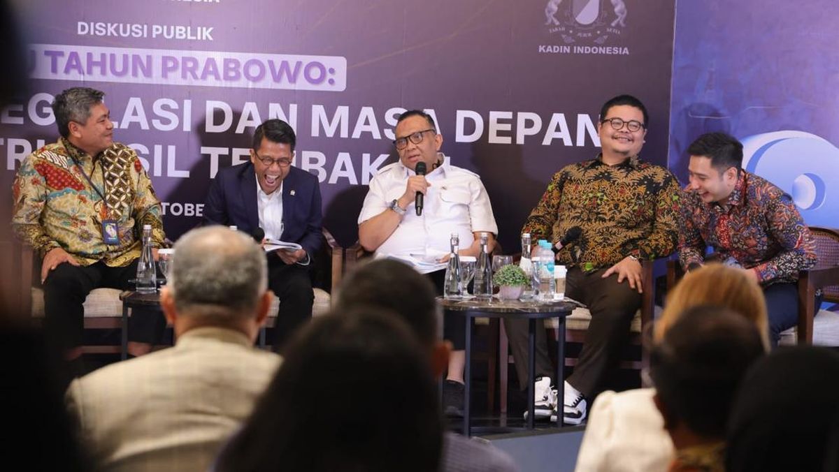 Wamenaker: Regulasi Industri Tembakau Harus Pro Pekerja dan Petani