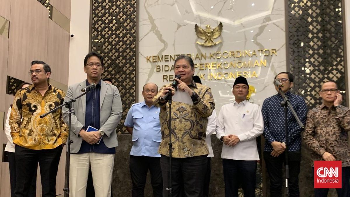 Prabowo Bakal Kirim 500 Ribu Tulang Las-Pramusaji RI ke Luar Negeri