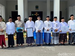 Kado Hari Santri, Pemkot Malang Gratiskan Izin Bangunan untuk Ponpes Kado Hari Santri, Pemkot Malang Gratiskan Izin Bangunan untuk Ponpes