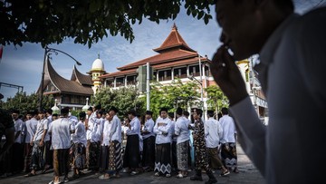 FOTO: Semarak Hari Santri 2025 di Berbagai Daerah Indonesia
