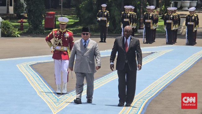 Presiden Prabowo Subianto menerima kunjungan resmi kenegaraan Presiden Afrika Selatan Cyril Ramaphosa di Istana Merdeka, Jakarta, Rabu (22/10) pagi.