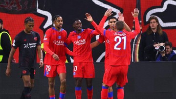 Berita Olahraga Terkini CNN Sport : Hasil Liga Champions: Penuh Drama, PSG Bantai Leverkusen 7-2