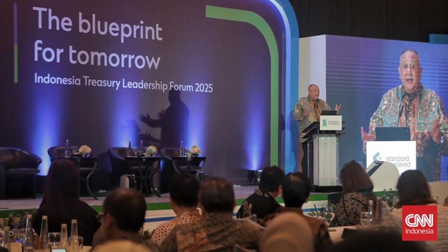 CEO Standard Chartered Indonesia Donny Donosepoetro OBE berkomitmen melakukan inovasi digital khususnya di segmen corporate dan transaction banking.