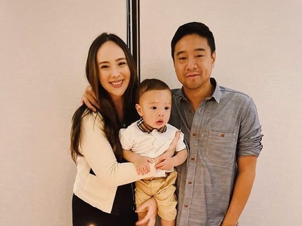 5 Potret Oliver Anak Pamela Bowie, Segera Jadi Kakak di Usia Toodler