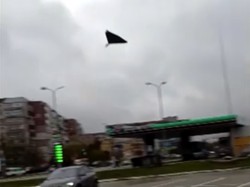 Video Menegangkan saat Drone Rusia Menggempur Apartemen di Ukraina