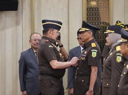 Lantik 17 Kajati, Jaksa Agung: Optimalkan Penanganan Kasus Korupsi di Daerah