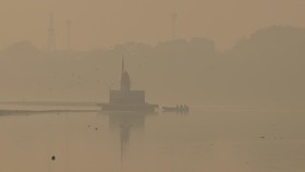 FOTO: Kabut Asap 'Cekik' India Pasca Perayaan Diwali