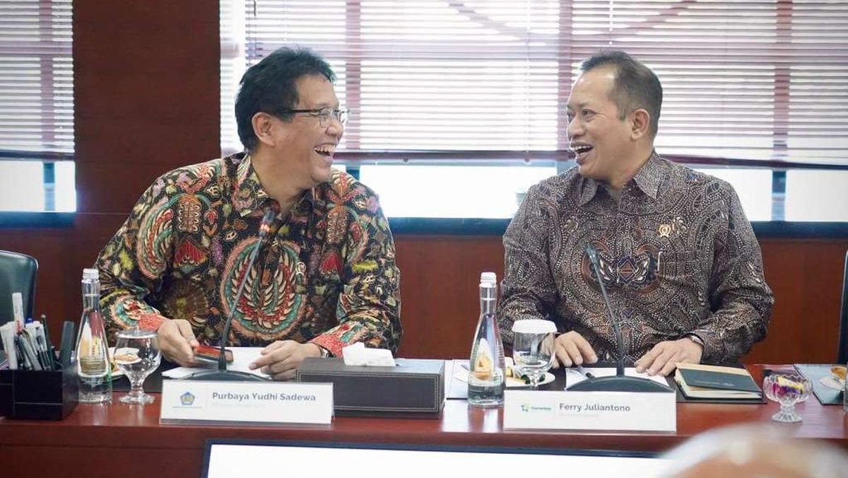 Menkop Pastikan Himbara Biayai Pembangunan Fisik Kopdes Merah Putih