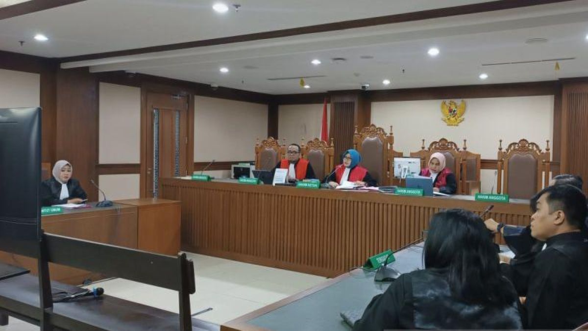 Ammar Zoni Sidang Perdana Jarak Jauh dari Nusakambangan