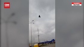 VIDEO: Detik-detik Drone Rusia Jatuh ke Perkotaan Ukraina