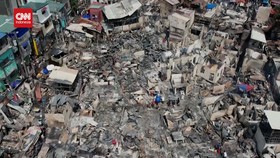 VIDEO: Kebakaran Besar Lahap 1.500 Rumah di Permukiman Padat di Manila