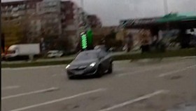 VIDEO: Detik-detik Drone Rusia Jatuh ke Perkotaan Ukraina