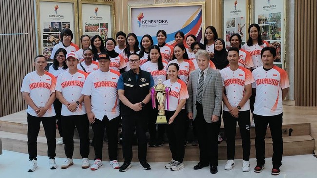 Timnas Baseball Putri Indonesia Berburu Tiket ke Piala Dunia Setelah melalui pelatnas selama satu bulan, Timnas Baseball Putri Indonesia berburu tiket ke Piala Dunia Baseball Wanita 2026 pada ajang Piala Asia 2025.