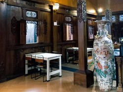 Hidden Gem Cafe ala Keraton di Bandung Selatan Hidden Gem Cafe ala Keraton di Bandung Selatan