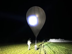 Kala Balon Penyelundup Bikin Ribuan Penumpang Pesawat Menderita Kala Balon Penyelundup Bikin Ribuan Penumpang Pesawat Menderita