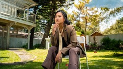 'Iya Iya Iya', Single Baru Clara Riva Bernuansa Groovy