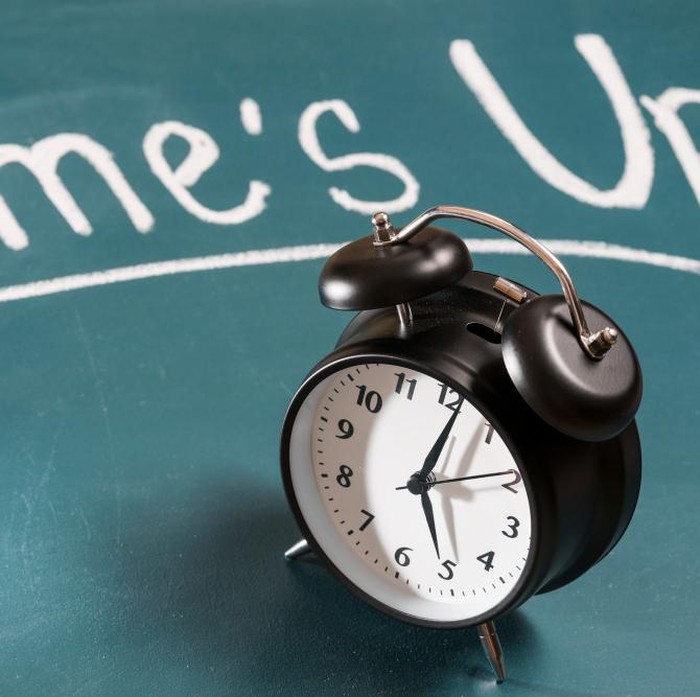 Kurangnya durasi dan konsistensi dalam berjalan kaki sering membuat usaha menurunkan berat badan sia-sia. Jika tidak dilakukan rutin dan terjadwal, pembakaran kalori tubuh tidak akan berjalan optimal.