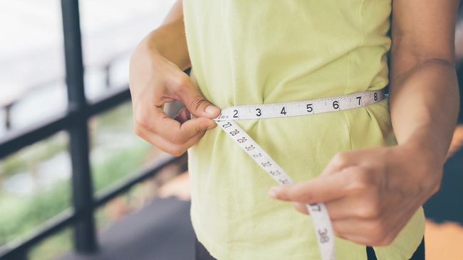 20 Cara Mengecilkan Perut Buncit secara Alami, Salah Satunya Diet IF