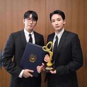 Dapat Penghargaan, Simak Momen Deretan Selebriti di 2025 Korea Popular Culture and Arts Awards