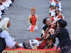 1.400 Penari Gandrung Sewu Ikuti Prosesi Sakral, Diaspora RI di AS Terharu
