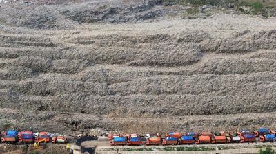 Zulhas Janji Tangani Gunung Sampah Bantargebang: 2 Tahun Lagi Tak Ada