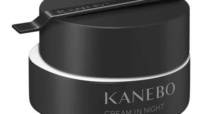 Rahasia kulit kenyal dan glowing dengan 2 produk dari KANEBO. Kanebo Cream In Night II dan Kanebo Cream In Day II SPF30/PA+++ .