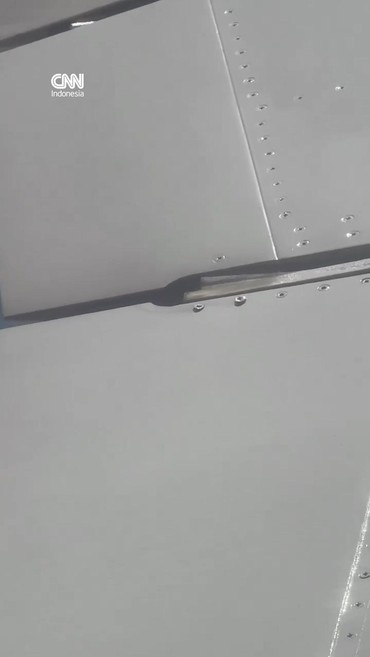 VIDEO: Viral Baut Sayap Pesawat Thai Lion Air Kendur Saat Terbang