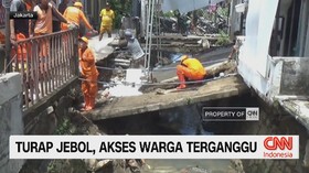 VIDEO: Turap Jebol, Akses Warga Terganggu