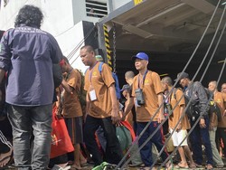Daftar 139 PMI Dideportasi dari Malaysia: 114 Asal Sulsel Daftar 139 PMI Dideportasi dari Malaysia: 114 Asal Sulsel