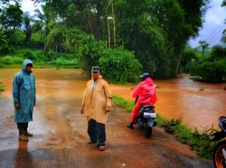 Bencana Timbul Kala Hujan Tak Henti di Sukabumi Bencana Timbul Kala Hujan Tak Henti di Sukabumi