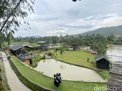 Cerita Sukses Desa Wisata Cisande: Dulu Sunyi Kini Jadi Simbol Ekonomi Mandiri Cerita Sukses Desa Wisata Cisande: Dulu Sunyi Kini Jadi Simbol Ekonomi Mandiri