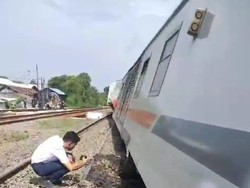KAI Minta Maaf Kereta Purwojaya Anjlok, Penyebab Lagi Diusut