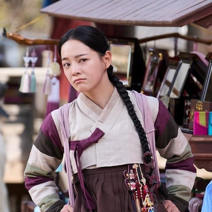 Pemeran Moon River menghadirkan deretan artis berbakat Korea, menjamin kedalaman emosional dan chemistry yang kuat di layar kaca.